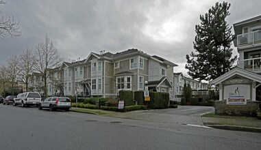 3038 Kerr St SE in Vancouver, BC - Building Photo - Building Photo