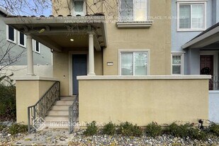 2124 Pleasant Grove Blvd in Roseville, CA - Building Photo