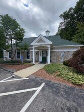 265 Edward J Roy Dr in Manchester, NH - Building Photo - Building Photo