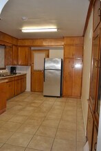 635-6355 Court St in Clay Center, KS - Building Photo - Building Photo