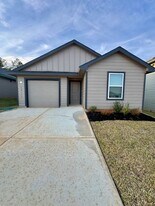 12355 McCrorey Trails Court in Conroe, TX - Building Photo