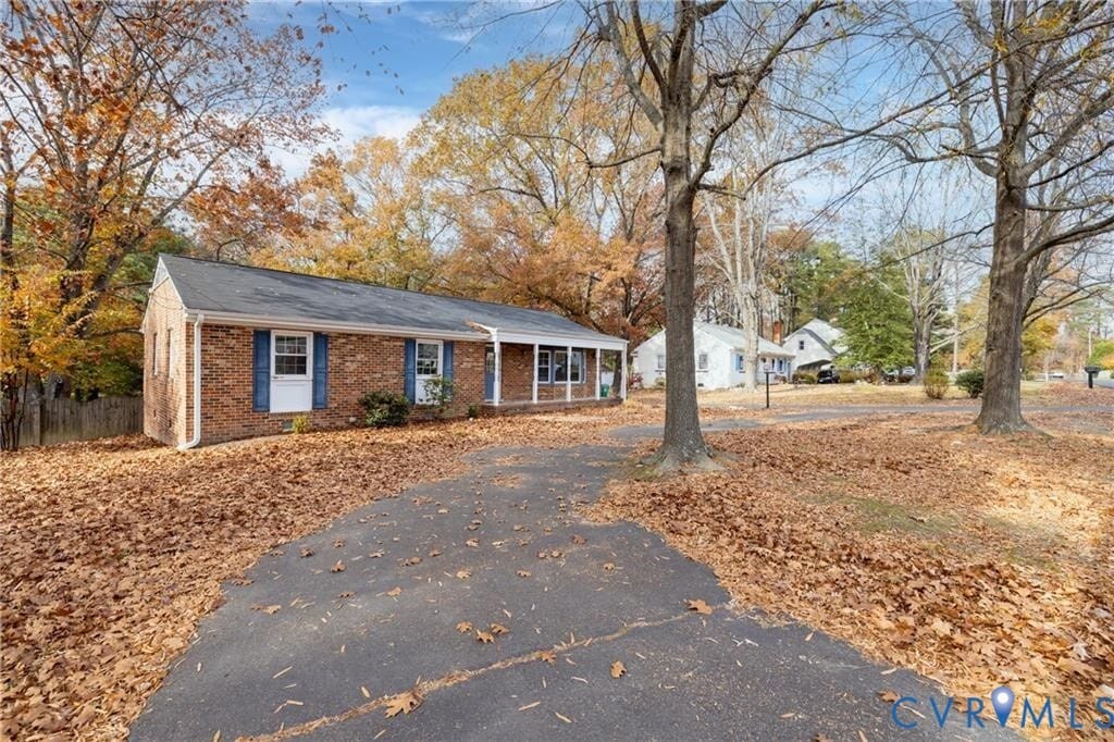 2824 Guyana Dr in Richmond, VA - Building Photo