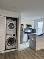 349 9th St in Jersey City, NJ - Building Photo