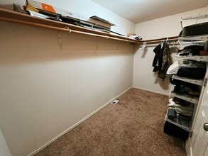 8967 Eagle Pl Loop in Anchorage, AK - Building Photo - Building Photo