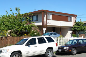 2924 Mabel St in Berkeley, CA - Building Photo - Building Photo