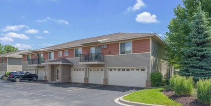 Stone Meadows in Green Bay, WI - Foto de edificio - Building Photo