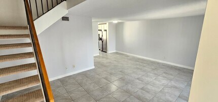 1017 NW 124th Ave in Pembroke Pines, FL - Building Photo - Building Photo
