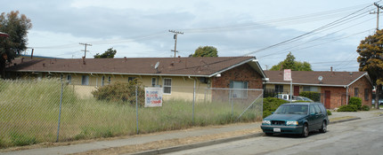 1701 San Joaquin St in Richmond, CA - Building Photo - Building Photo