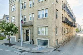 The Biltmore in Rochester, NY - Building Photo - Building Photo