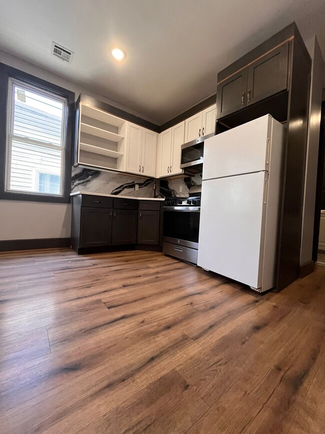 273 Liberty Ave, Unit 1F