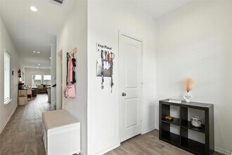24010 Breckenridge Hts Ln in Spring, TX - Building Photo - Building Photo