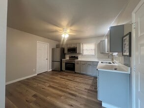 101 Cairo Dr in Gray, TN - Building Photo - Building Photo