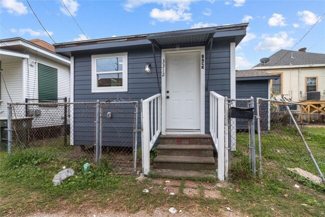 property at 3312 Sealy Ave