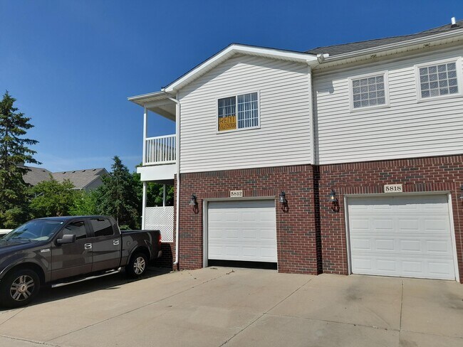 5812 Acorn Ln in Sterling Heights, MI - Building Photo - Building Photo