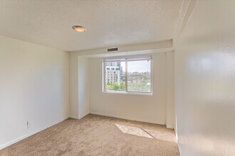 Americana Apartments in Nashville, TN - Foto de edificio - Interior Photo