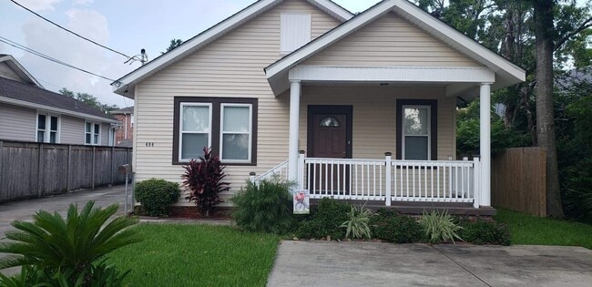 property at 404 Radiance Ave