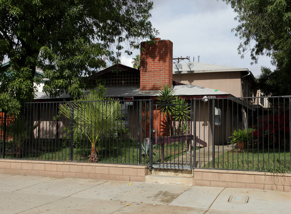 22800 Adrienne Ave in Moreno Valley, CA - Foto de edificio