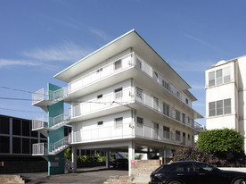 1620 Piikoi St Apartments