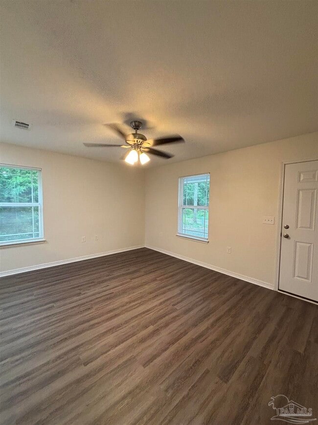 6550 Maddox Rd in Milton, FL - Building Photo - Building Photo