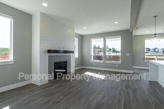 711 NW 178th St in Ridgefield, WA - Building Photo - Building Photo