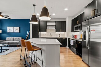 2317 W Grace St in Tampa, FL - Building Photo - Building Photo