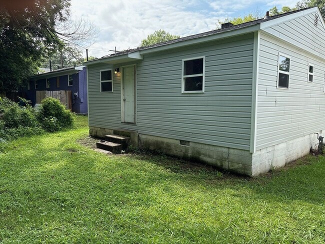 1235 Franklin Ave in High Point, NC - Building Photo - Building Photo