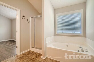 1230 Webb Farm Ln in Loganville, GA - Building Photo - Building Photo