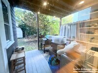 108 Buttonwood St photo'