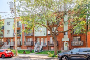 662 Desnoyers Rue in Montréal, QC - Building Photo