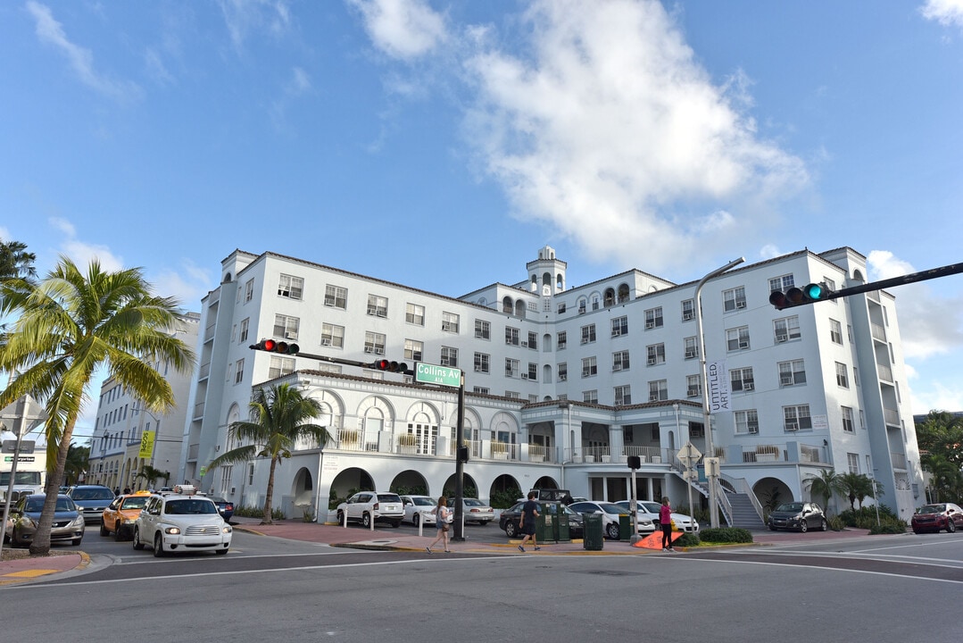 Edwards Apartments in Miami Beach, FL - Foto de edificio