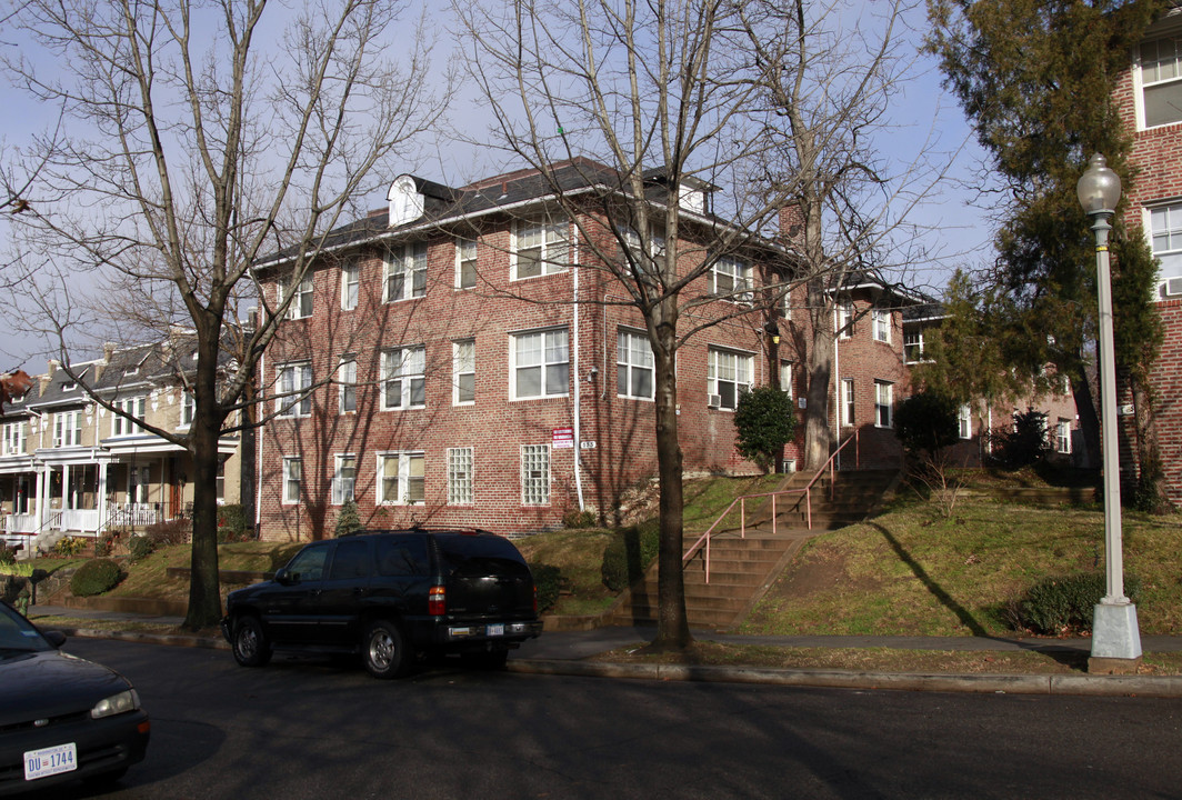 133 Webster St NW in Washington, DC - Foto de edificio