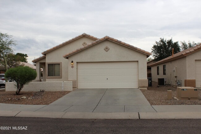 2854 W Simplicity Dr in Tucson, AZ - Building Photo - Building Photo