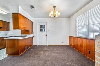 724 E Mustang St in Crowley, TX - Building Photo - Building Photo