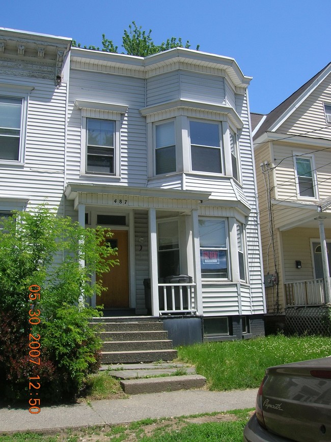 487 Hamilton St in Albany, NY - Building Photo - Building Photo