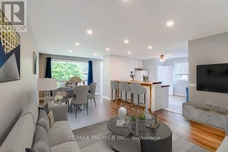 306 Rosedale Dr in Whitby, ON - Building Photo - Building Photo