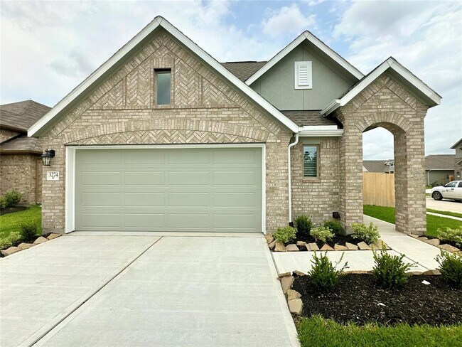 property at 3274 Old Ironwood Dr