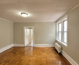 28 Columbia Ave, Unit 402 in Newark, NJ - Building Photo - Building Photo