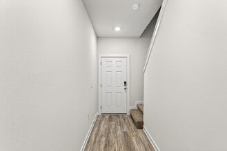 51 S Main Deck Dr in Freeport, FL - Building Photo - Building Photo