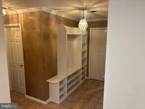 120 Eaton Dr in Wayne, PA - Building Photo - Building Photo