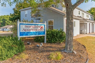 Songbird Apartments in Chippewa Falls, WI - Building Photo