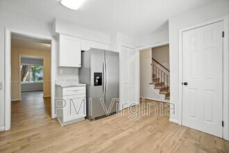 5616 Darby Close in Portsmouth, VA - Building Photo - Building Photo
