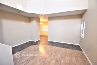 2868 Canonero St in Las Vegas, NV - Building Photo - Building Photo