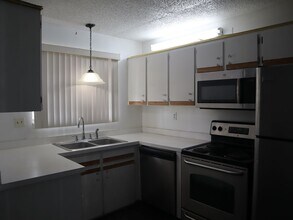 313 Dirksen Dr in Debary, FL - Building Photo - Building Photo