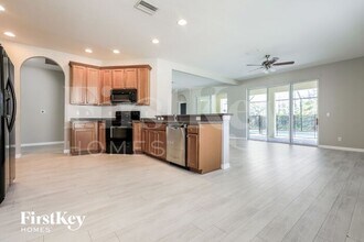 2553 Hobblebrush Dr in North Port, FL - Building Photo - Building Photo