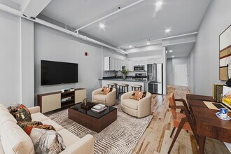 70 Northampton St, Unit 404 in Boston, MA - Foto de edificio - Building Photo