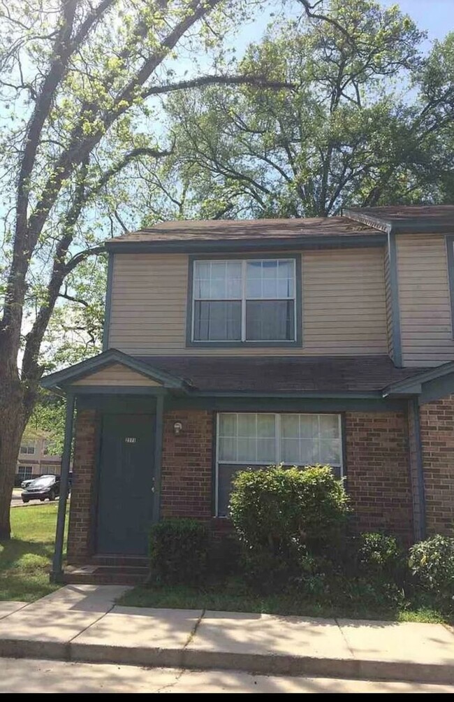 property at 2771 Tess Cir