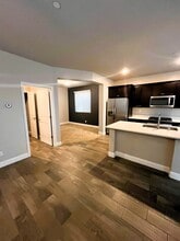 6212 E Sydney Dr in Fresno, CA - Building Photo - Building Photo