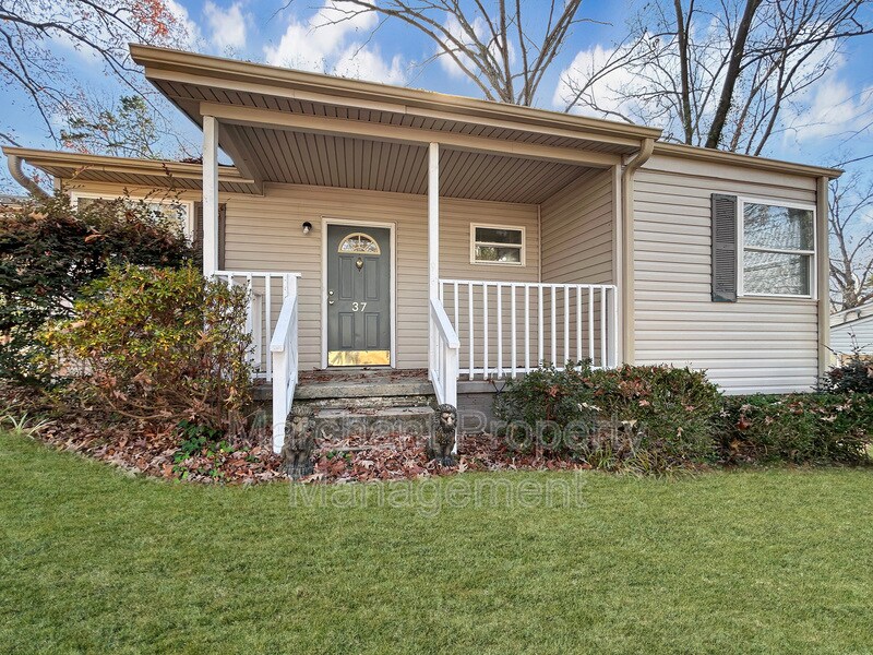 37 Pacific Ave in Greenville, SC - Building Photo