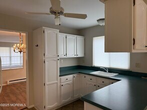 19 Marlow Ave in Manchester Township, NJ - Building Photo - Building Photo