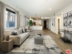 6001 Carlton Way in Los Angeles, CA - Building Photo